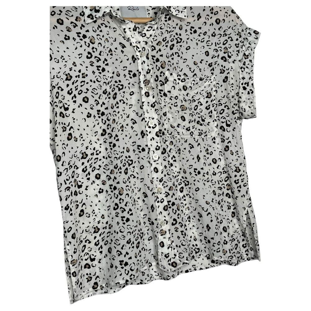 Rails Top Womens Xs Leopard Print Short Cuffed Sl… - image 3